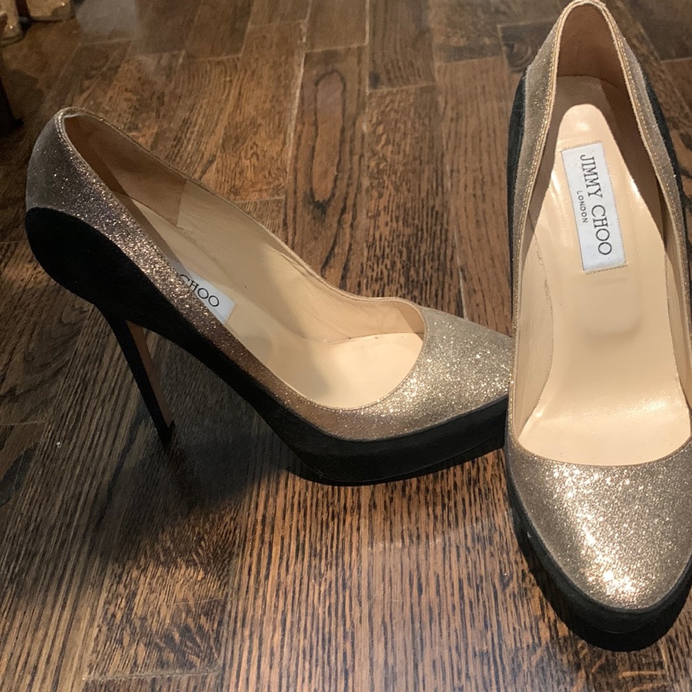 Sparkly Jimmy Choo party shoes !